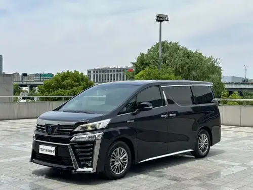 Toyota Vellfire, 2023