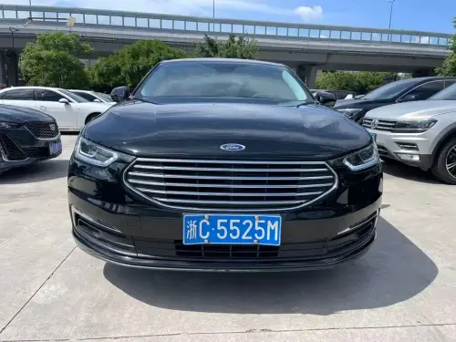 Ford Taurus, 2020