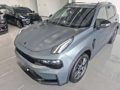 Lynk & Co 01, 2025