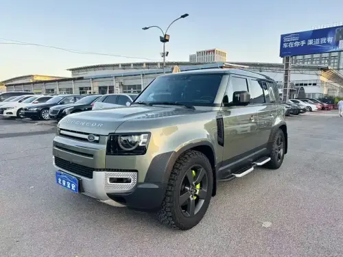 Land Rover Defender, 2021
