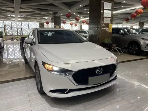 Mazda Mazda3 Axela, 2022