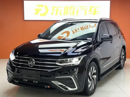 Volkswagen Tiguan, 2022