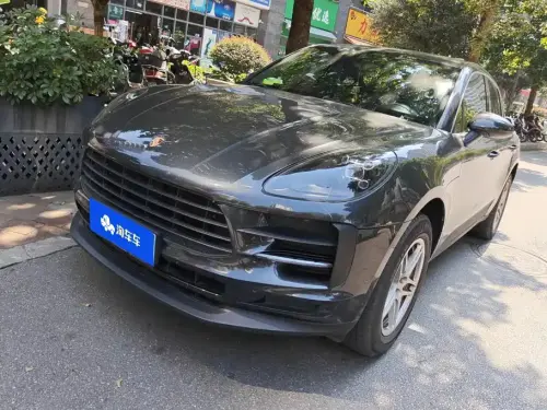 Porsche Macan, 2020