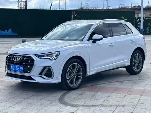 Audi Q3, 2023