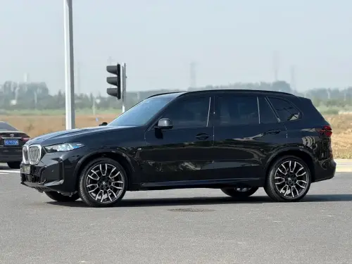 BMW X5, 2025