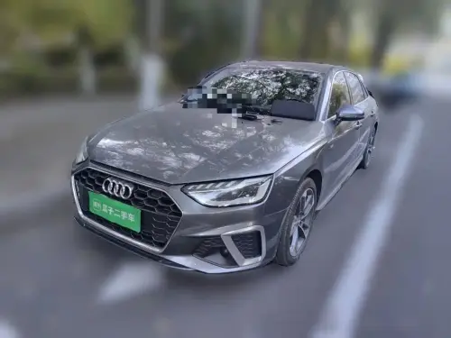 Audi A4, 2022