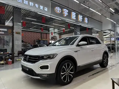 Volkswagen T-Roc, 2022