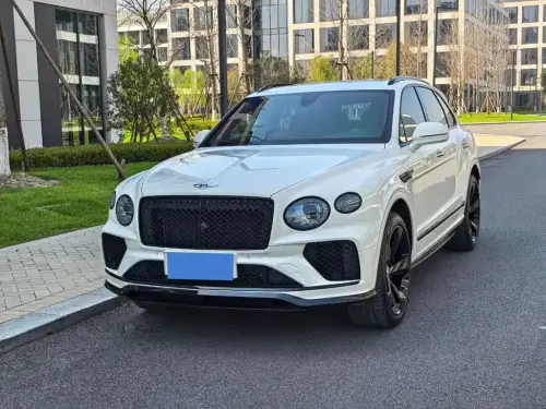 Bentley Bentayga, 2023