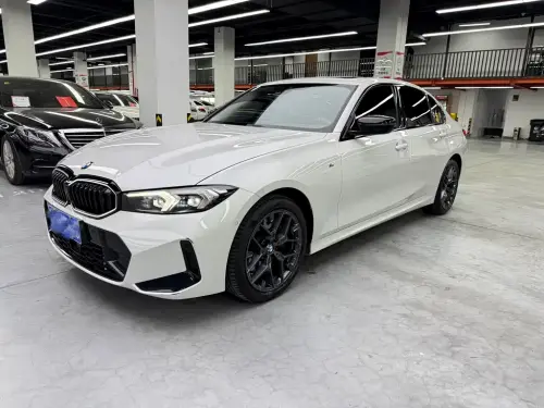 BMW 3-Series, 2024