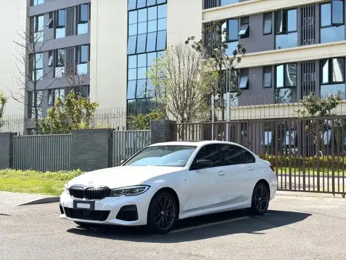 BMW 3-Series, 2020
