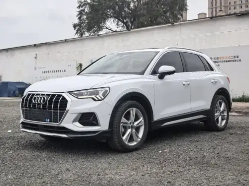 Audi Q3, 2022