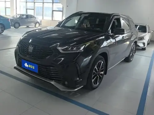 Toyota Crown Kluger, 2024