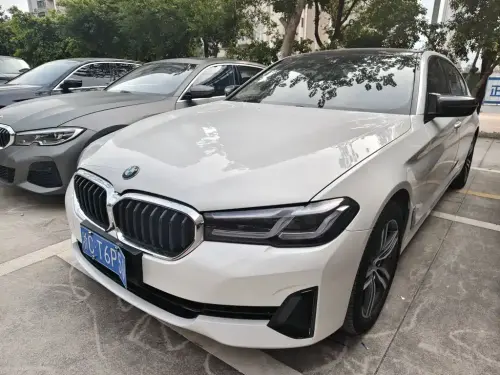 BMW 5-Series, 2021