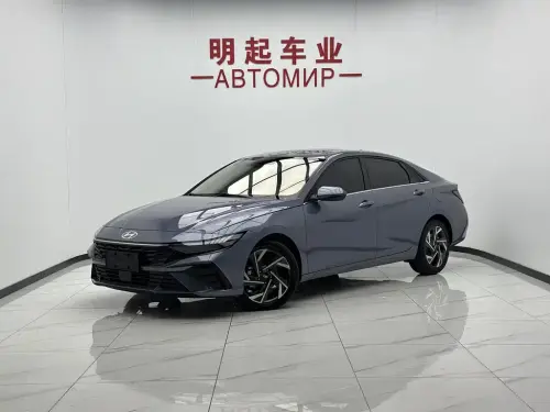 Hyundai Elantra, 2024