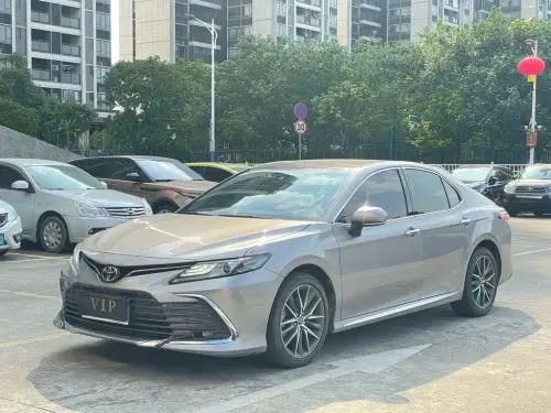 Toyota Camry, 2023