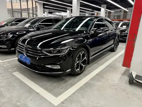 Volkswagen Magotan, 2023