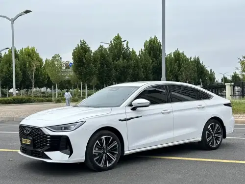 Chery Arrizo 8 PRO, 2025