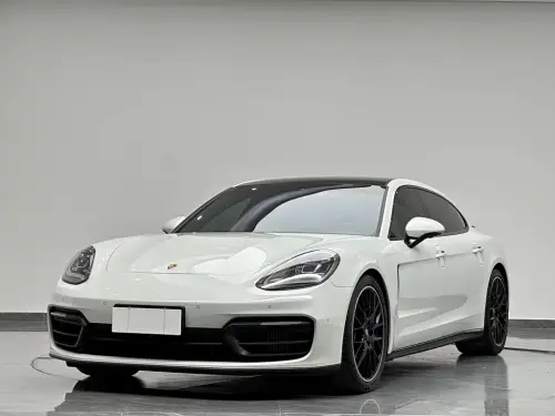 Porsche Panamera, 2023
