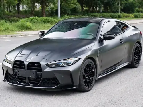 BMW 4-Series M, 2022