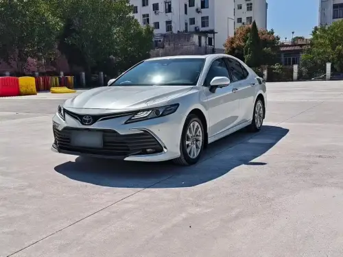 Toyota Camry, 2023