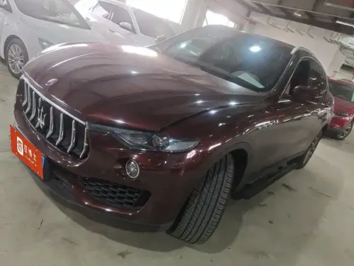 Maserati Levante, 2021