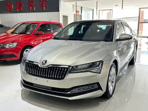 Skoda Superb, 2020