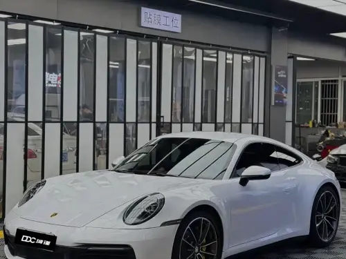 Porsche 911, 2023