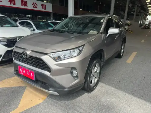 Toyota RAV4, 2020
