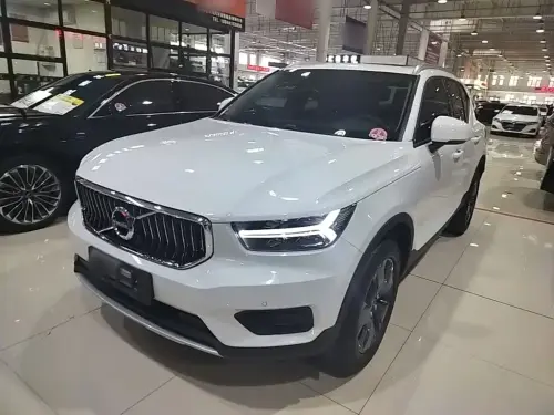Volvo XC40, 2022