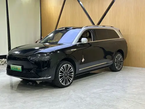 AITO M9, 2025