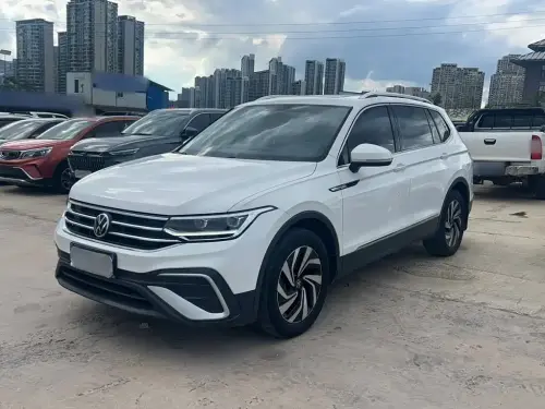 Volkswagen Tiguan, 2022
