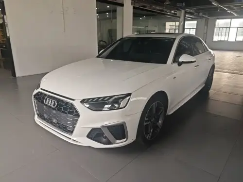 Audi A4, 2021