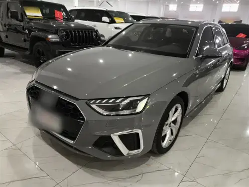 Audi A4, 2022