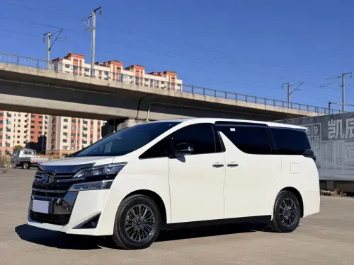 Toyota Vellfire, 2021