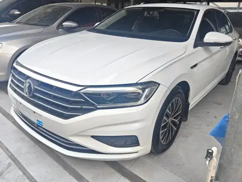 Volkswagen Sagitar, 2020