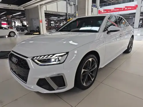 Audi A4, 2023
