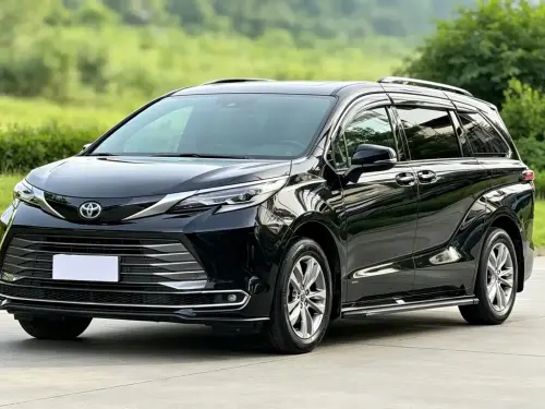 Toyota Sienna, 2022