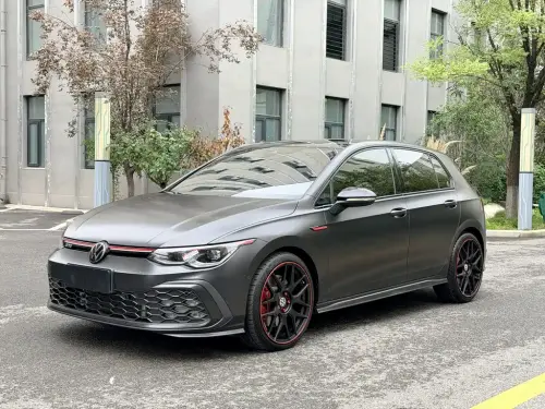 Volkswagen Golf GTI, 2023