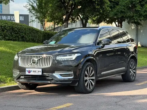 Volvo XC90, 2022