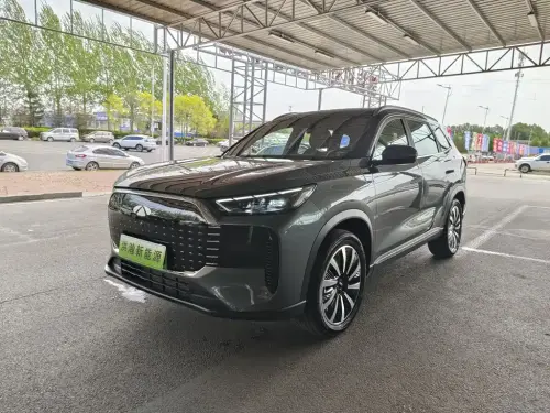 Chery Fengyun T8, 2025