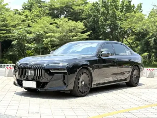 BMW 7-Series, 2024