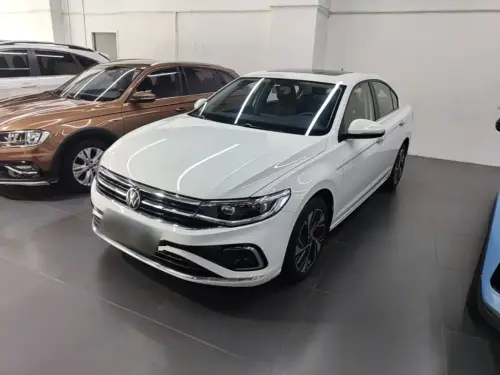 Volkswagen Bora, 2024