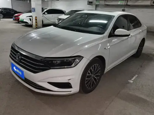 Volkswagen Sagitar, 2020