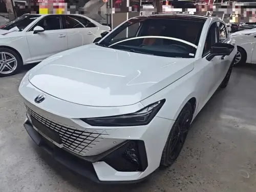 Changan UNI-V, 2023