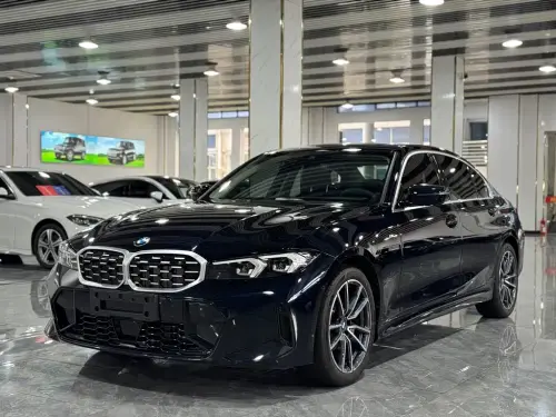 BMW 3-Series, 2025