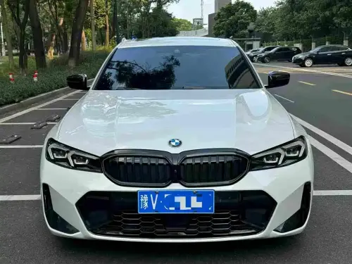 BMW 3-Series, 2025