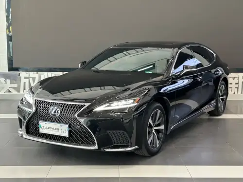 Lexus LS, 2021