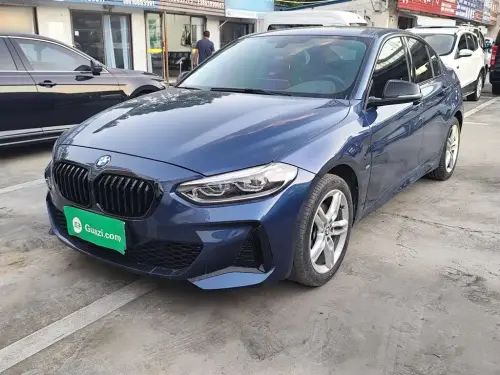 BMW 1-Series, 2022