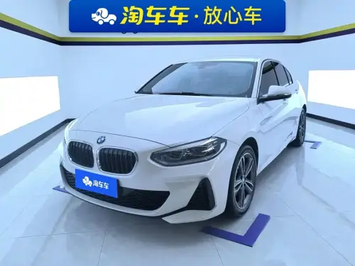 BMW 1-Series, 2022