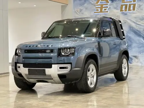 Land Rover Defender, 2022